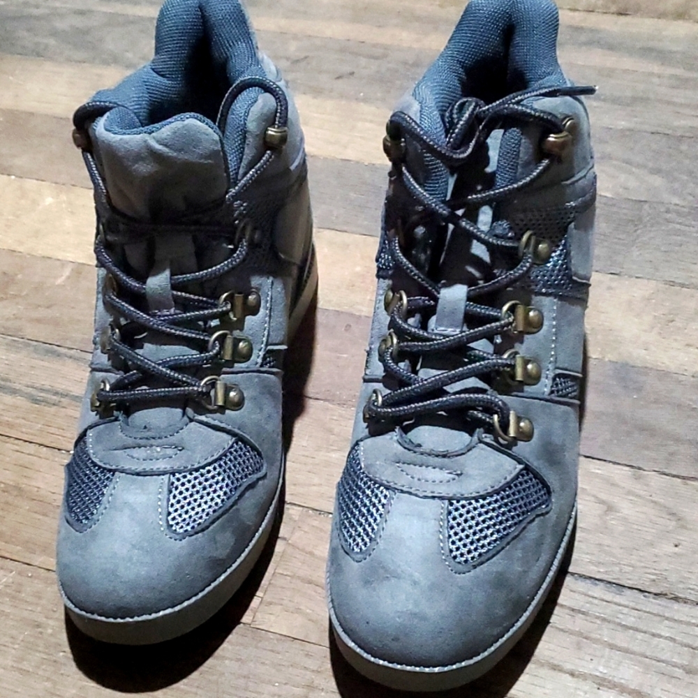 Ladies hidden wedge high top hiking boots